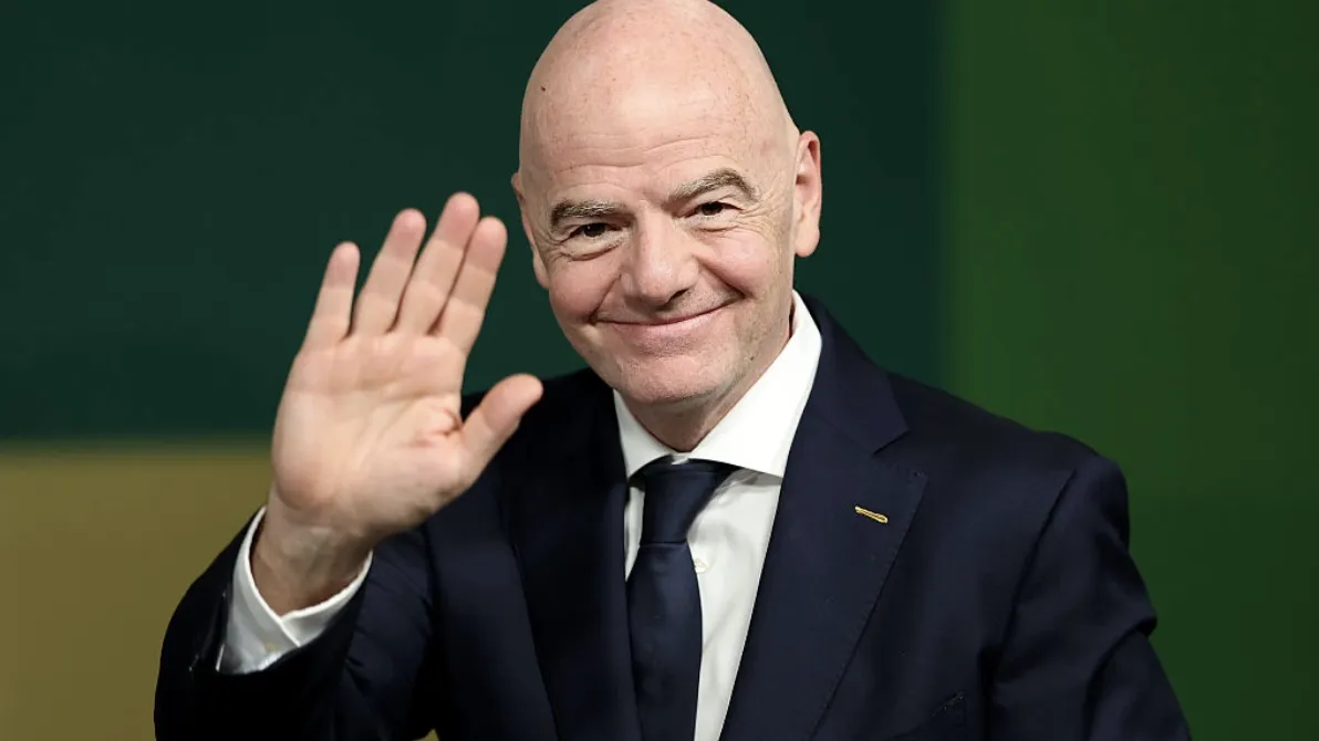 УЕФА проголосует за снятие Инфантино с должности президента ФИФА