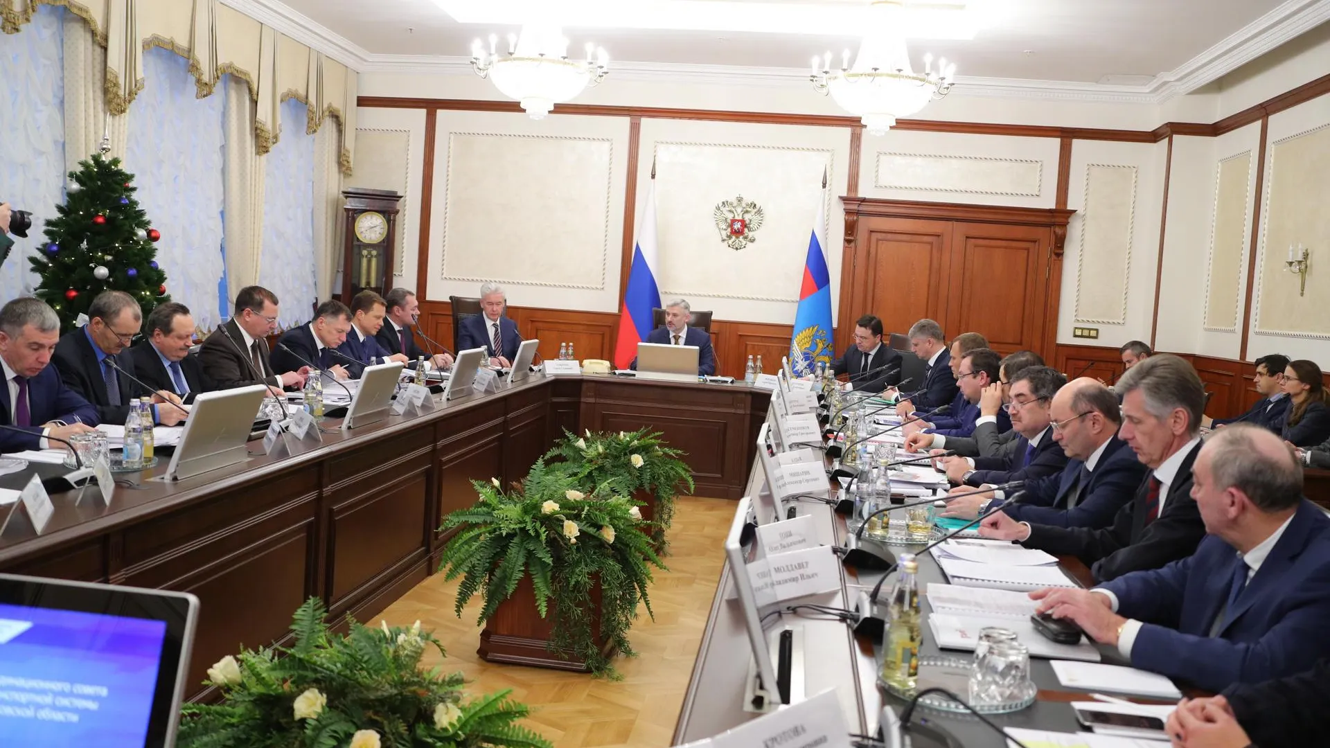 Воробьев принял участие в совете по развитию транспортной системы Москвы и Подмосковья