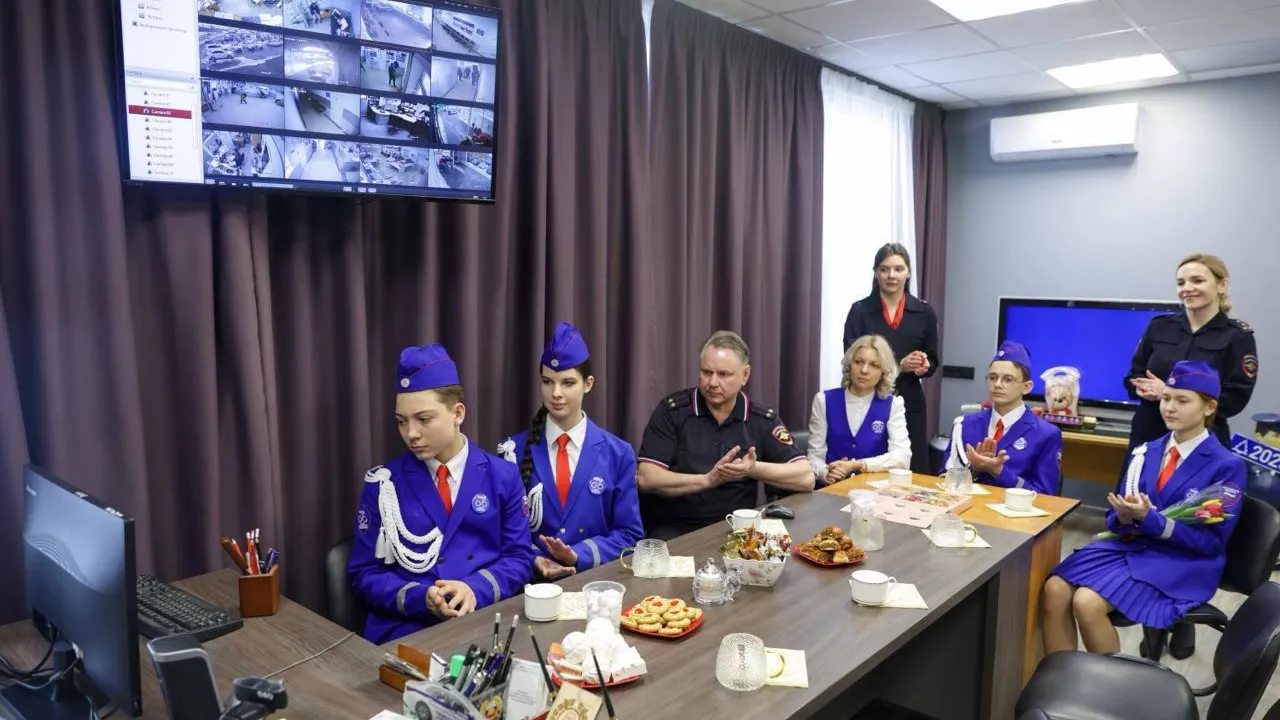 В Подольске отметили лучших активистов отряда юных инспекторов движения