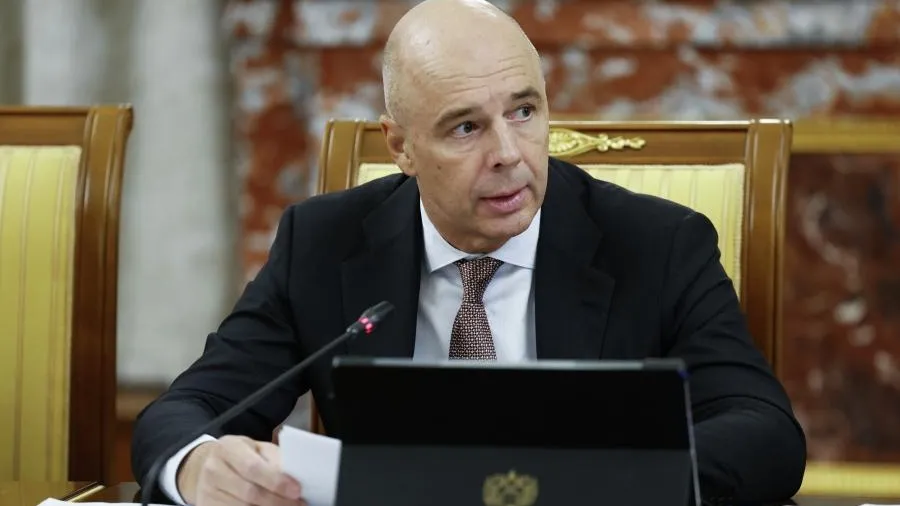 Силуанов: в проект федерального бюджета заложено укрепление обороноспособности