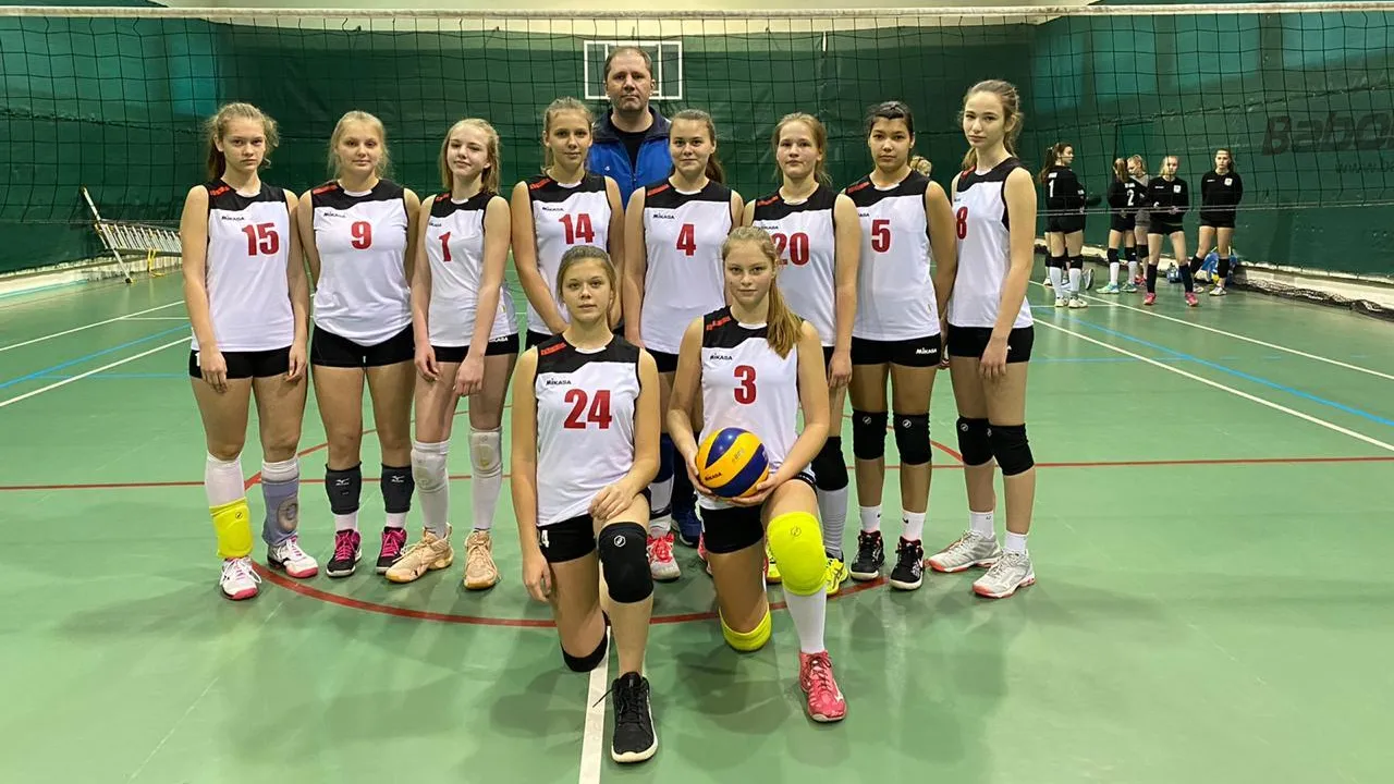 Волейбольная команда из Подольска вышла в финал первенства Подмосковья