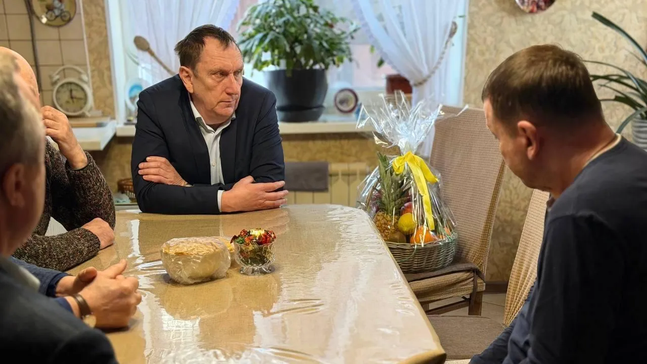 В Наро-Фоминском округе школьники встретились с ветераном СВО