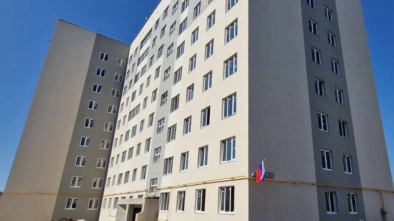 Специалисты из Подмосковья завершили капремонт жилых домов в Мариуполе