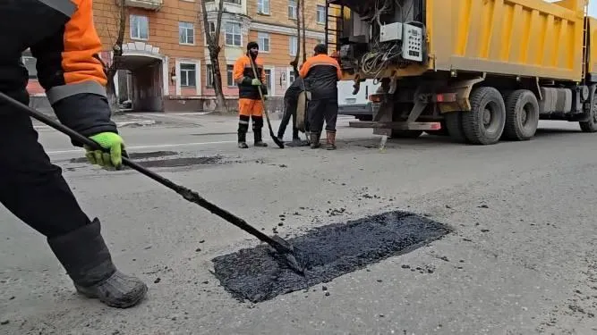 В Электростали отремонтировано 270 квадратных метров ям за неделю