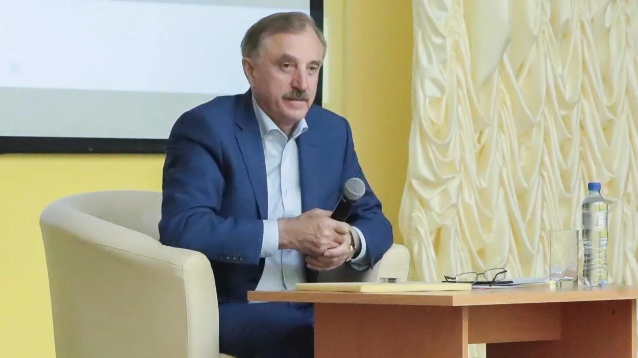 Глава Люберец поздравил студентов с наступающим Татьяниным днем