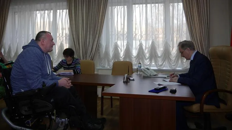 В одном из подъездов Люберец по просьбе жителя установят подъемник для инвалидов