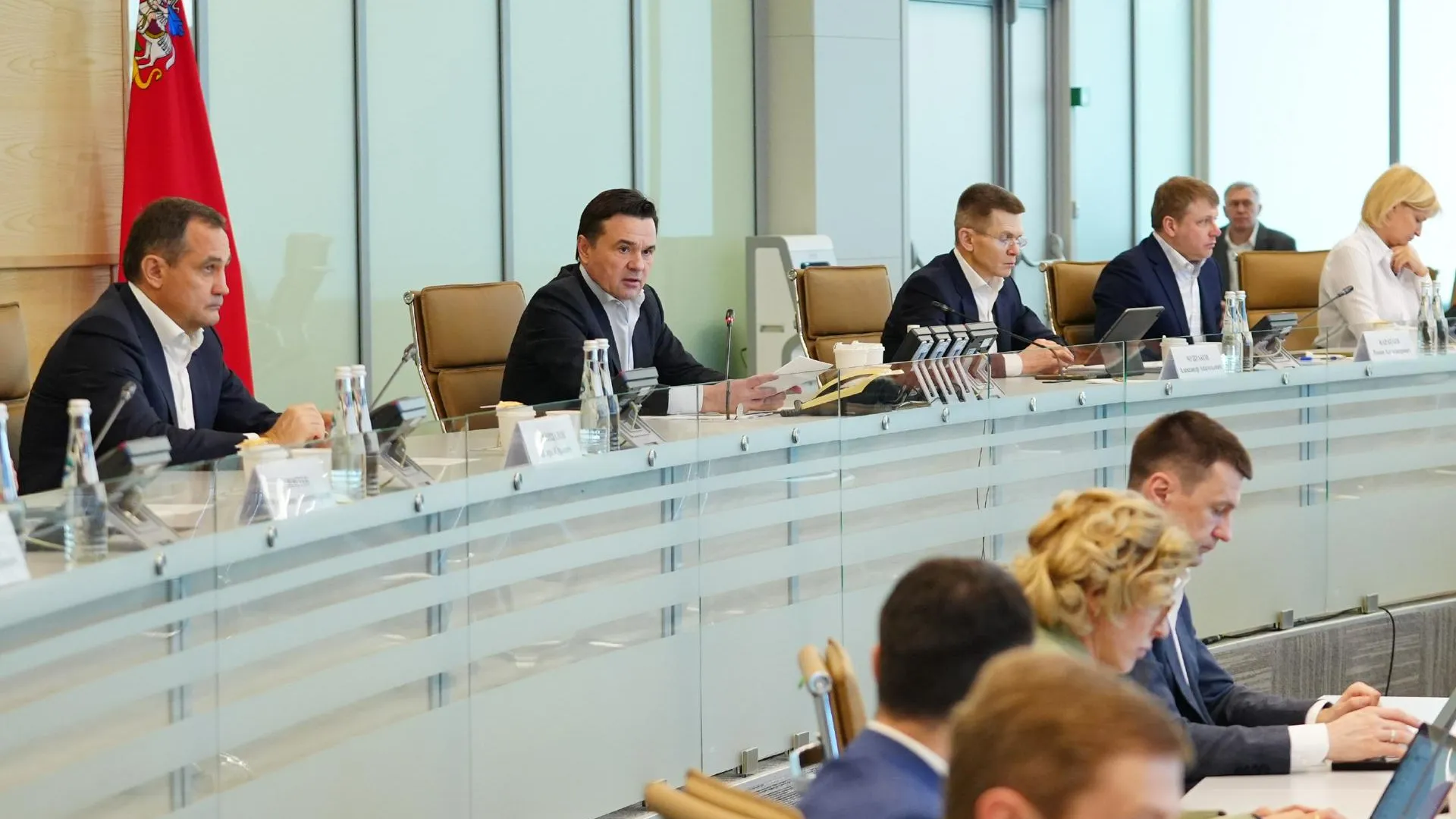 Воробьев подчеркнул важность электроснабжения и капремонта для обеспечения тепла