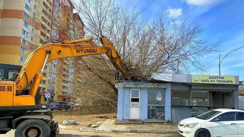 Еще 4 нестационарных торговых объекта демонтировали в Люберцах