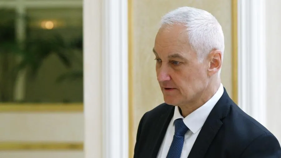 Белоусов: нужно интегрировать экономику вооруженных сил в общую экономику России
