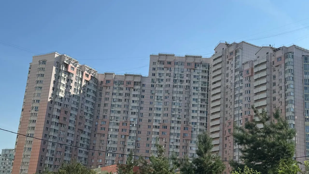 Более 30 лоджий и балконов отремонтировали в МКД Подмосковья за июнь