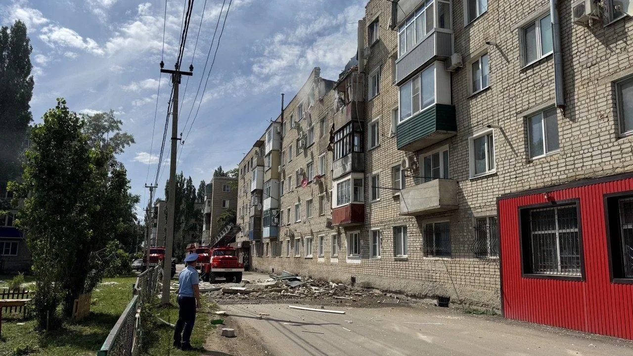 Прокуратура проводит проверку из-за взрыва газа в Ершове Саратовской области