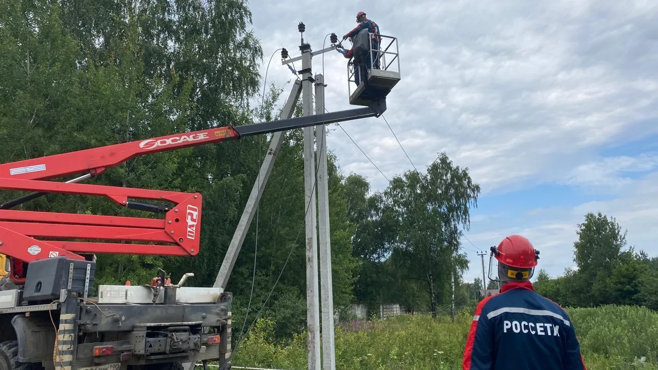 Энергетики заменили более 520 км алюминиевого провода на СИП в Подмосковье