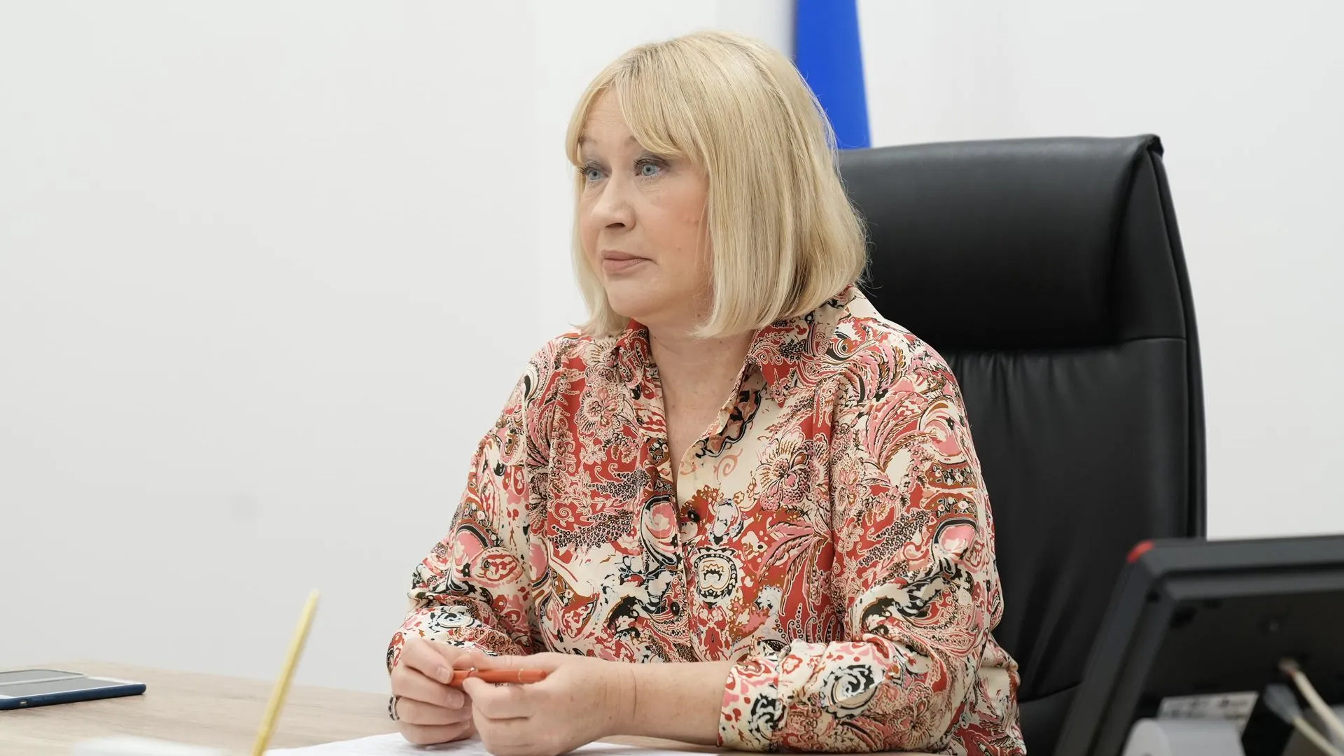 Жители Подмосковья могут записаться на дистанционное консультирование в МФЦ к омбудсмену