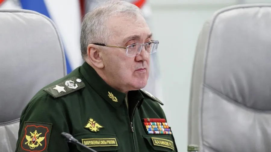 «Рыбарь»: первый замминистра обороны РФ Цаликов уволился со своего поста
