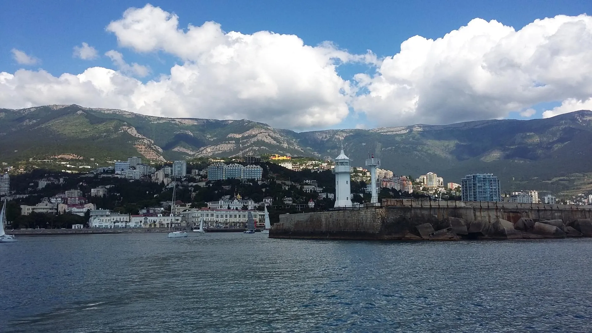 Константинов назвал рекордным число нарушений при передаче Крыма УССР