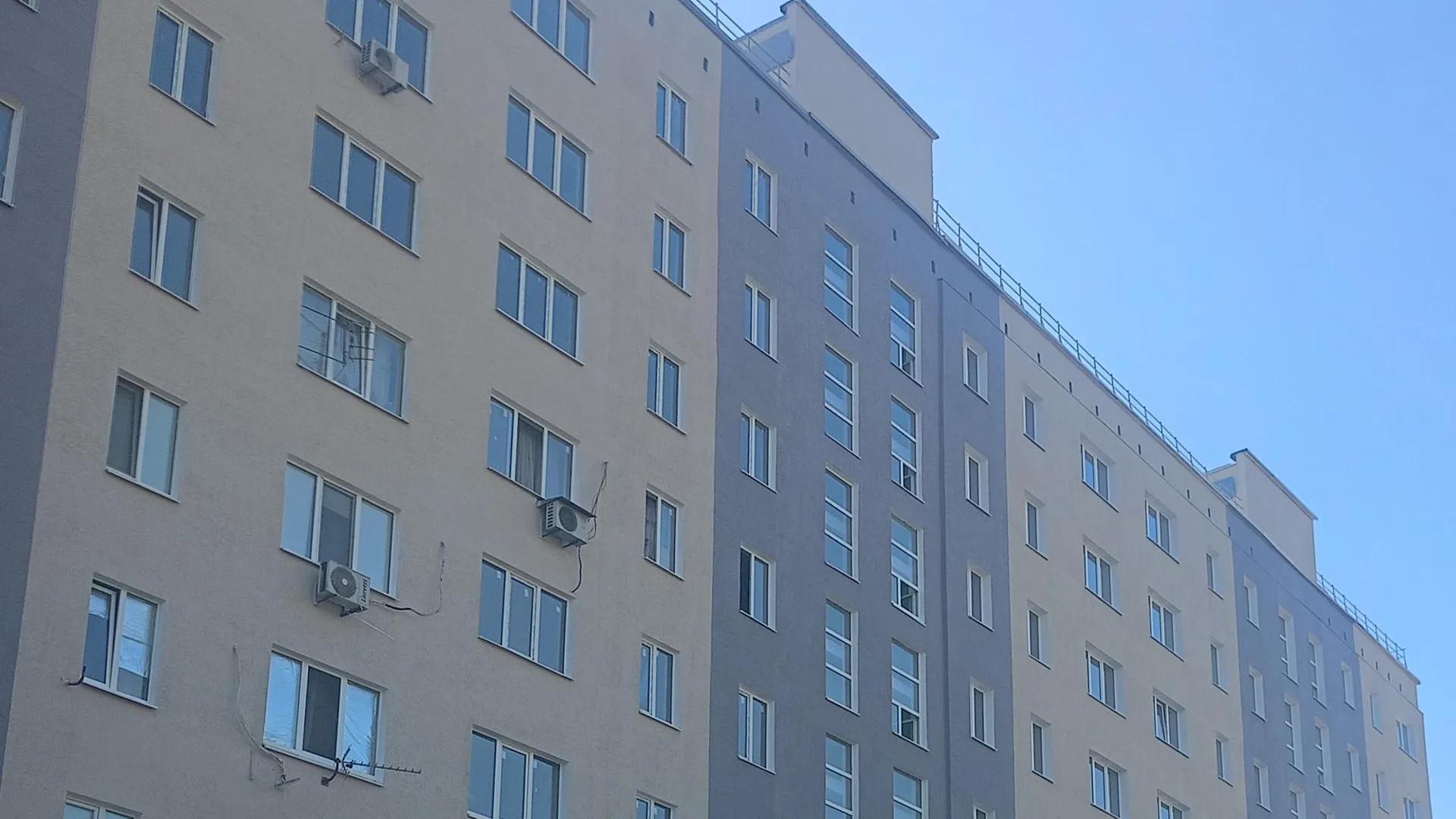 Подмосковные специалисты завершили работы по восстановлению жилого дома в Мариуполе