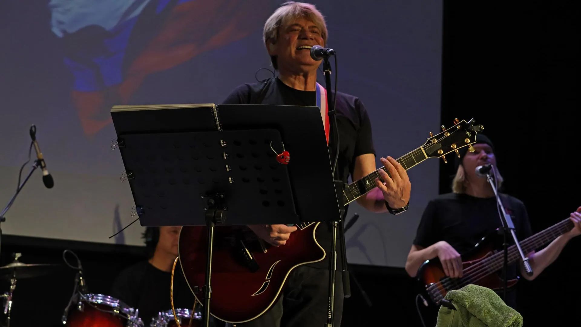 В Раменском прошел благотворительный концерт в поддержку участников СВО