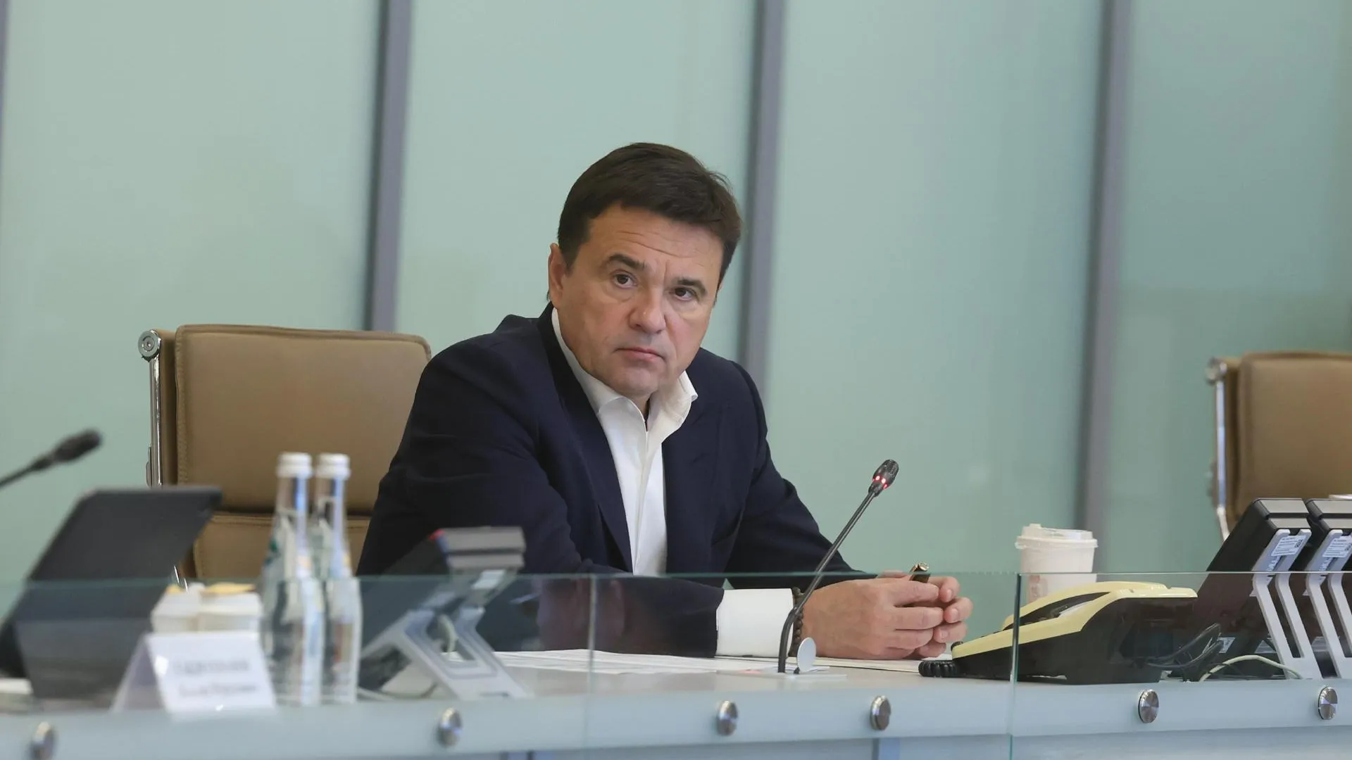 Воробьев: жителям Подмосковья важно рассказывать про уборку дворов