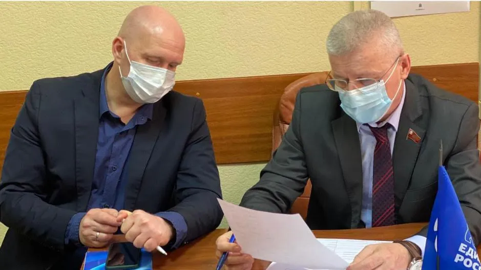 Жители Подольска попросили депутата Мособлдумы помочь решить медвопросы