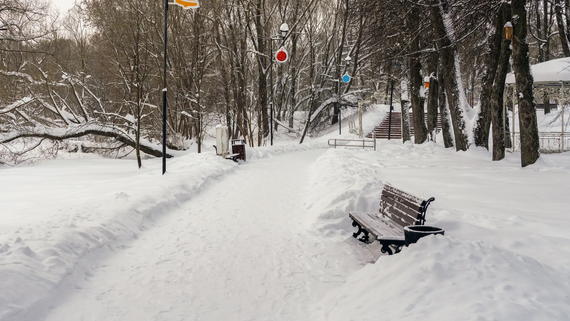 «Желтый» уровень опасности погоды объявили в Московском регионе