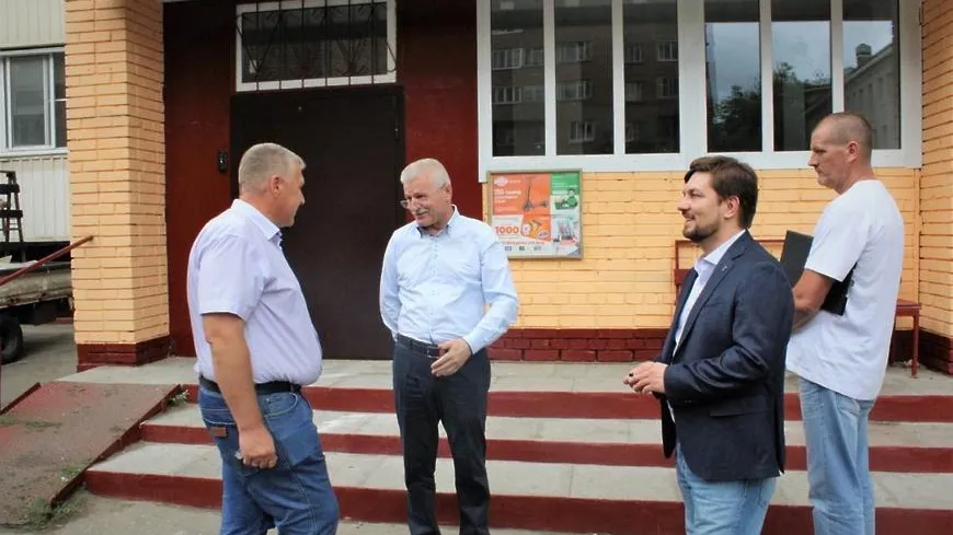 Недостатки в ремонте подъезда выявили в Подольске