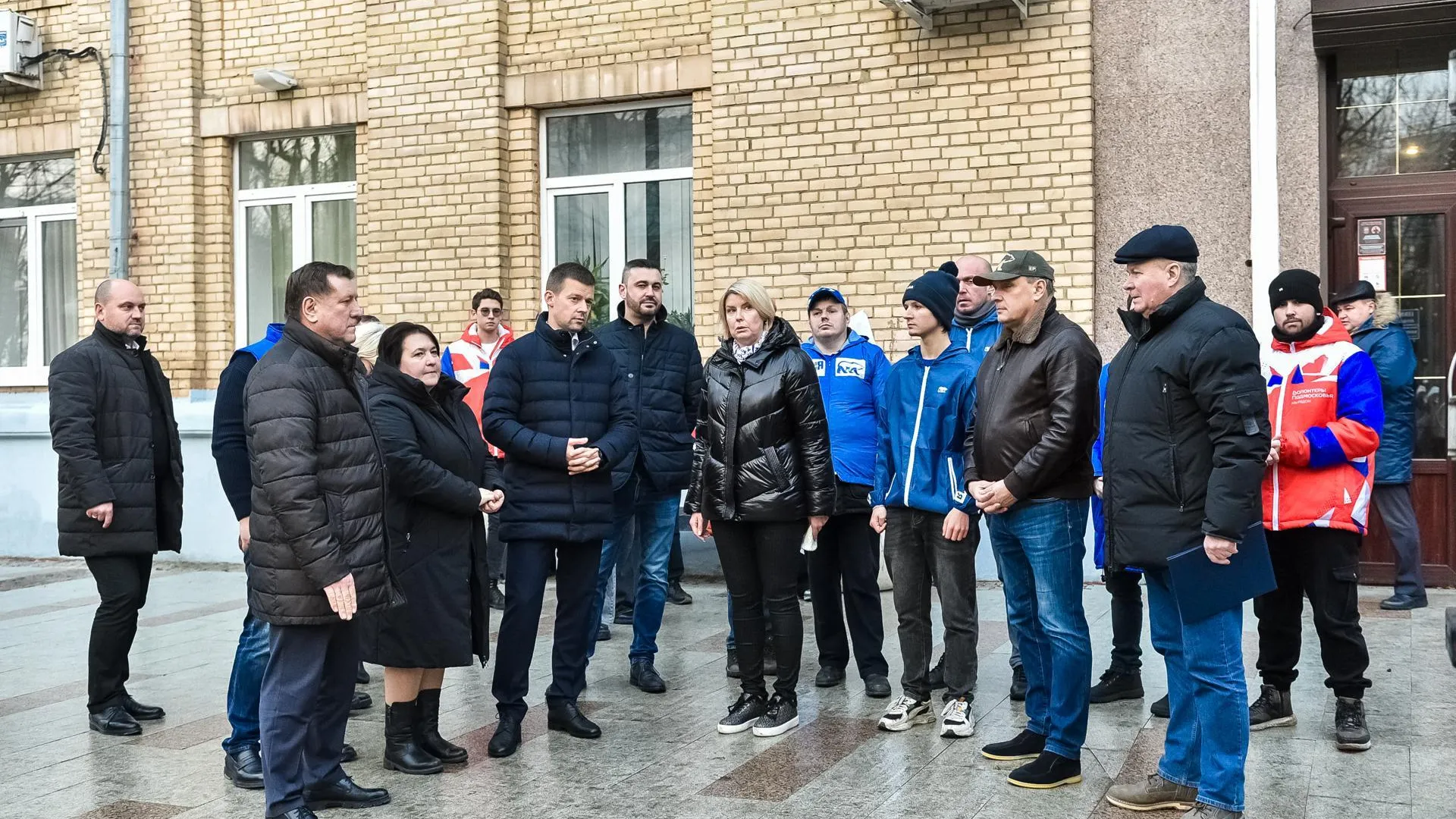 2 тонны гумпомощи отправили из Балашихи в зону СВО