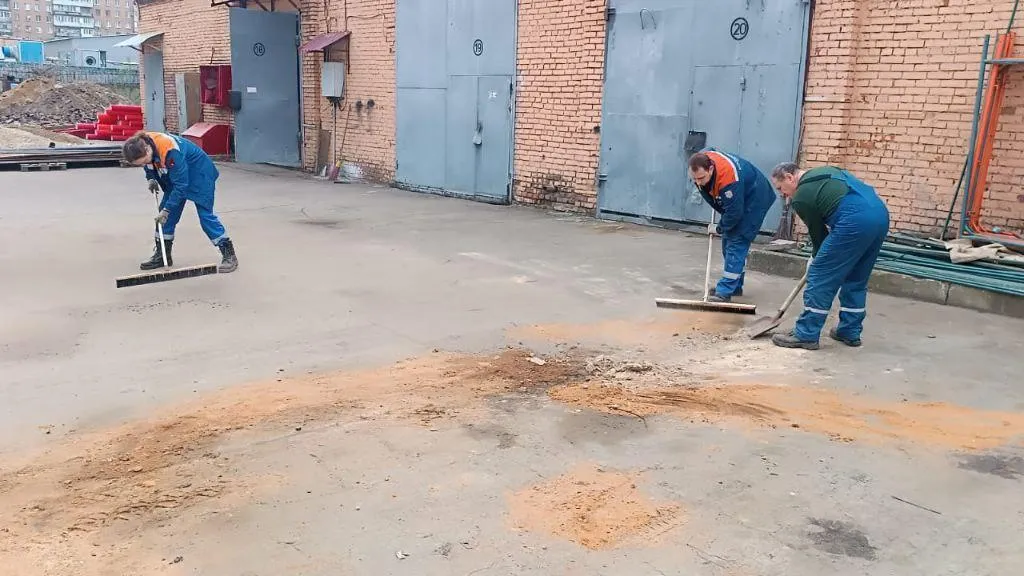 Свыше 3 тыс работников «Мособлэнерго» поучаствовали в субботниках в Подмосковье