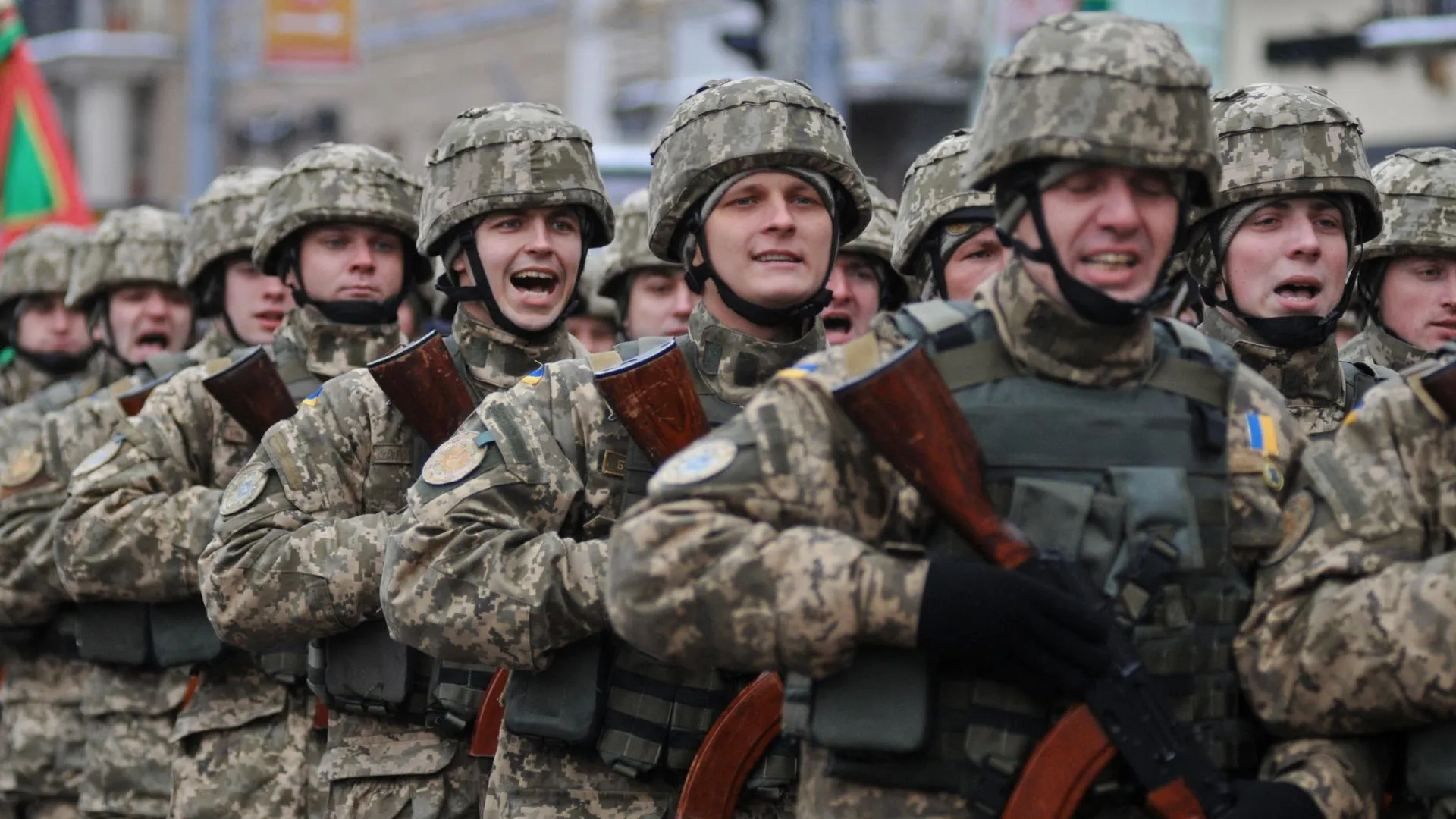 Залужный подтвердил отступление украинской армии из Марьинки
