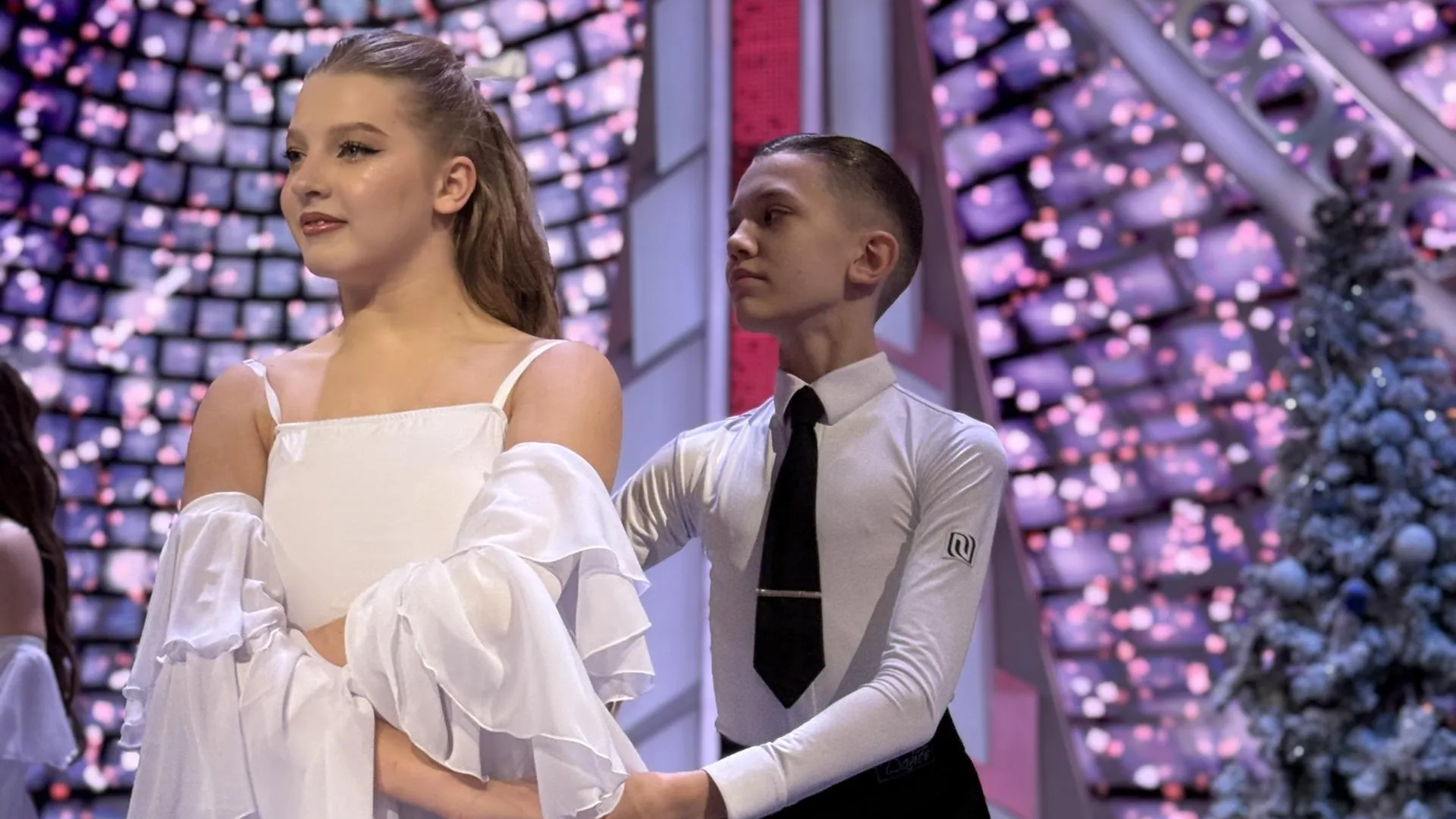 Юные танцоры из Ленинского округа выступят с заслуженной артисткой России Алсу