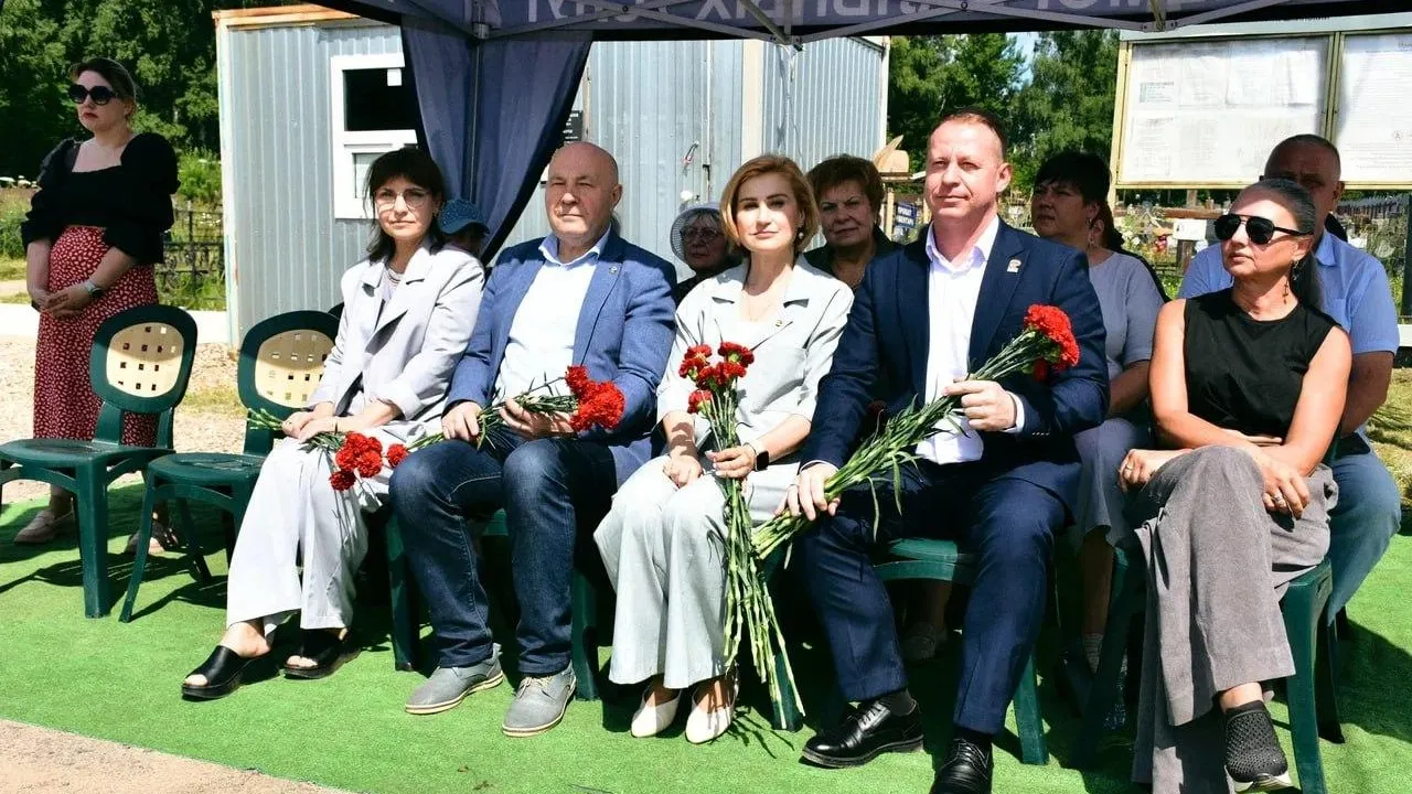 В Пушкинском округе открыли мемориальную доску героям СВО