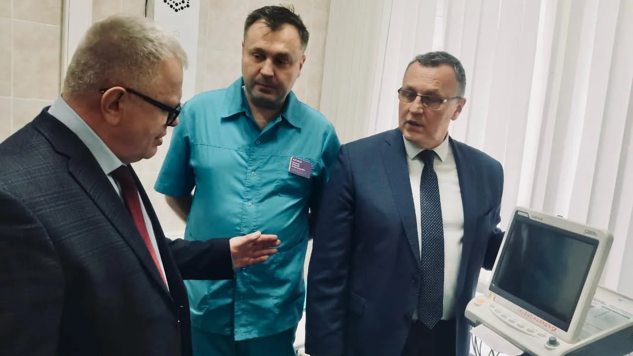 Медики Каширы поблагодарили руководителя фракции КПРФ Наумова за помощь больнице