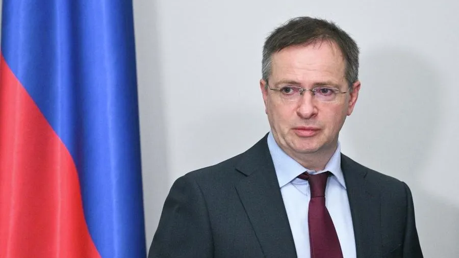 Мединский подтвердил подготовку крупнейшего обмена военнопленными с Украиной