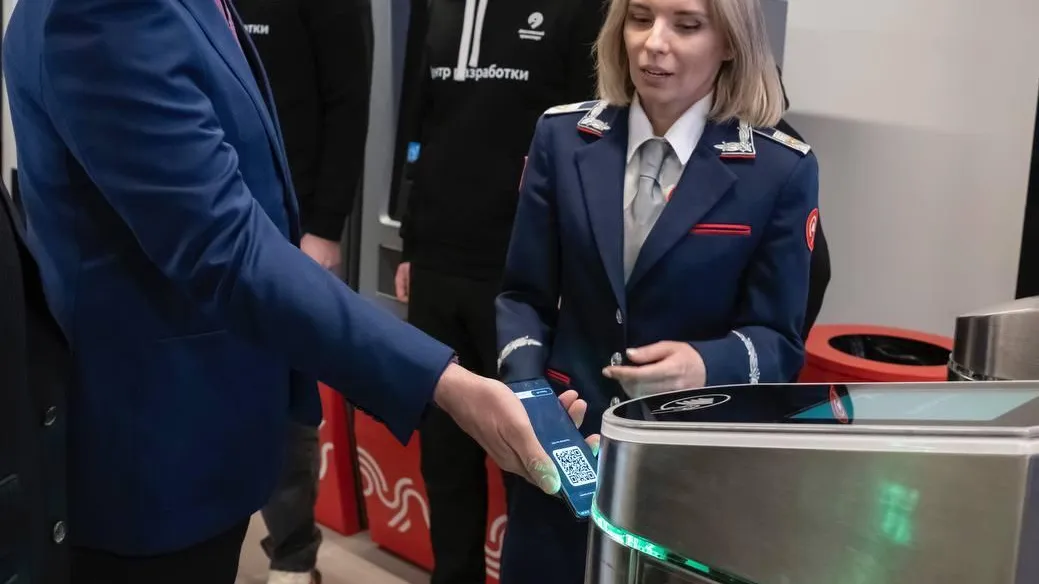 В Москве запустили виртуальную транспортную карту «Тройка»