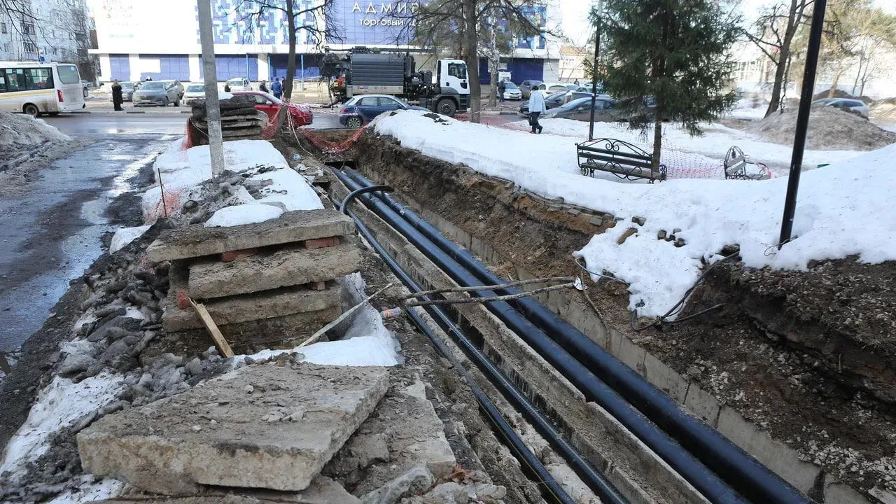 Депутат проверил реконструкцию сетей в Купавне Балашихи