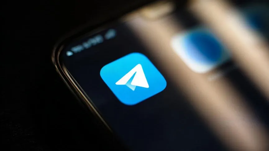 Депутат Свинцов назвал условие возвращения Telegram и YouTube в Россию