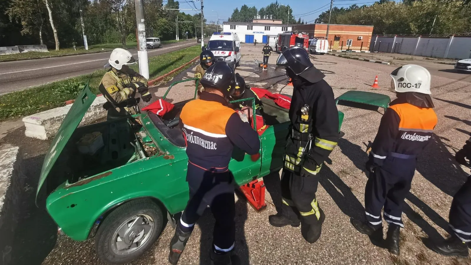 Экстренные службы Подольска отрабатывали совместную работу при ликвидации последствий ДТП