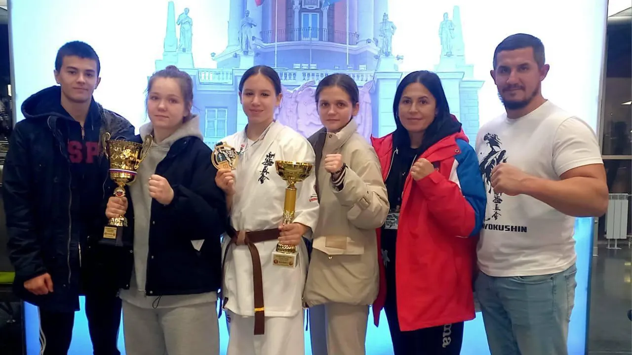 Каратистки из Домодедово взошли на пьедестал чемпионата России