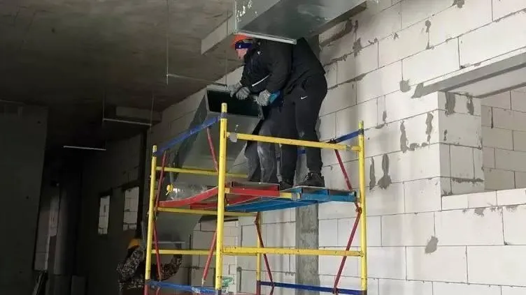 Работы по возведению школы в Зарайске завершили наполовину