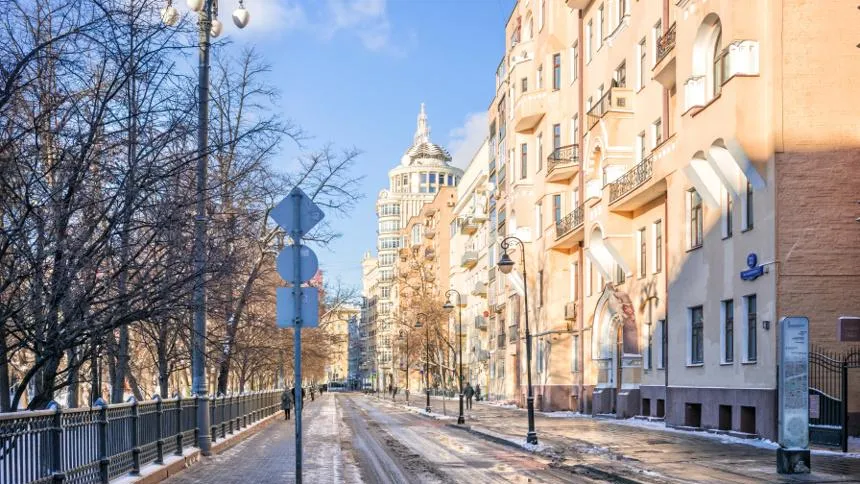 Мертвого экс-директора фонда «Медиа Капитал» нашли на Патриарших