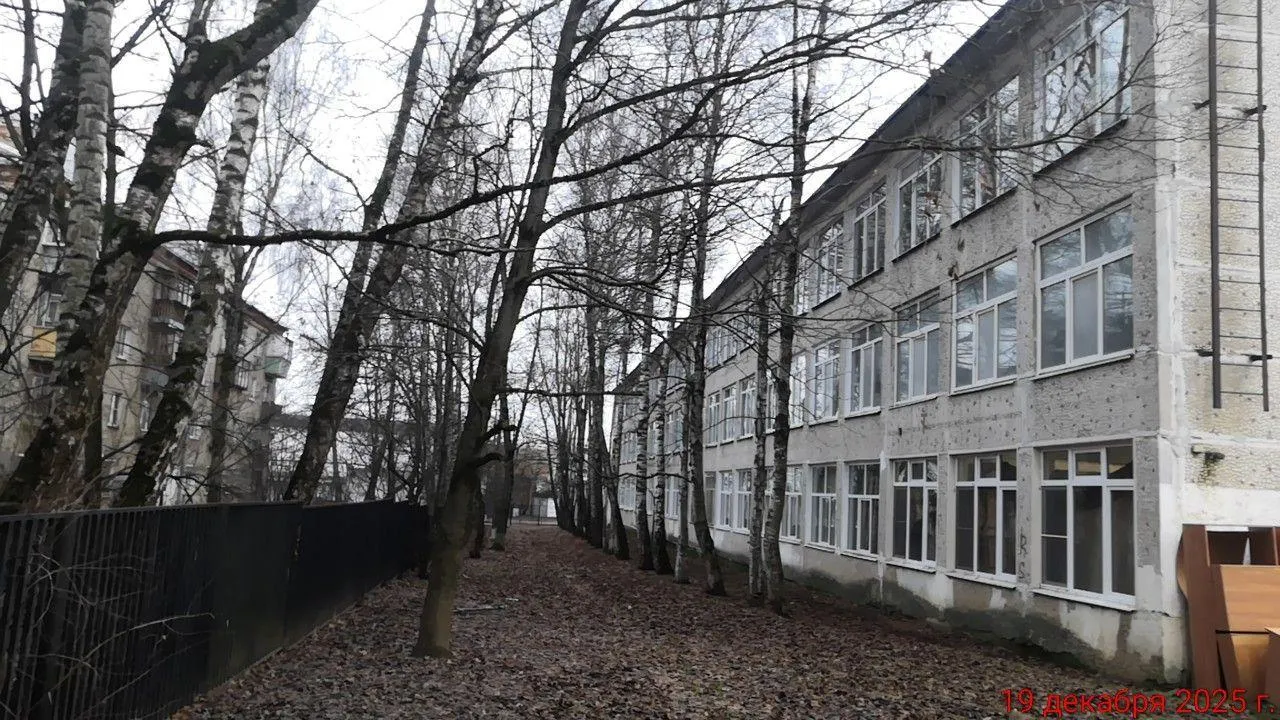 В Красногорске завершили половину демонтажных работ в гимназии №2