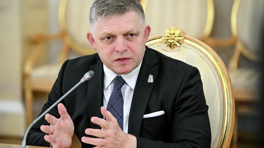 Фицо: переговорам об урегулировании конфликта на Украине старательно мешают