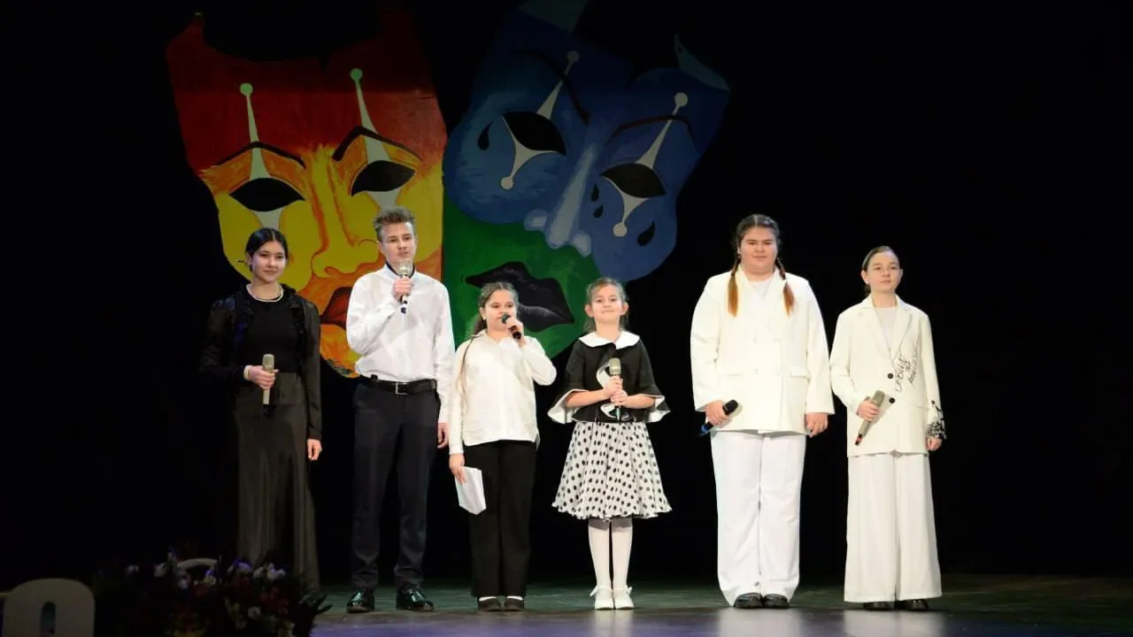 Театральная группа «Премьера» из Серпухова отметила десятилетие в ДК «Лира»