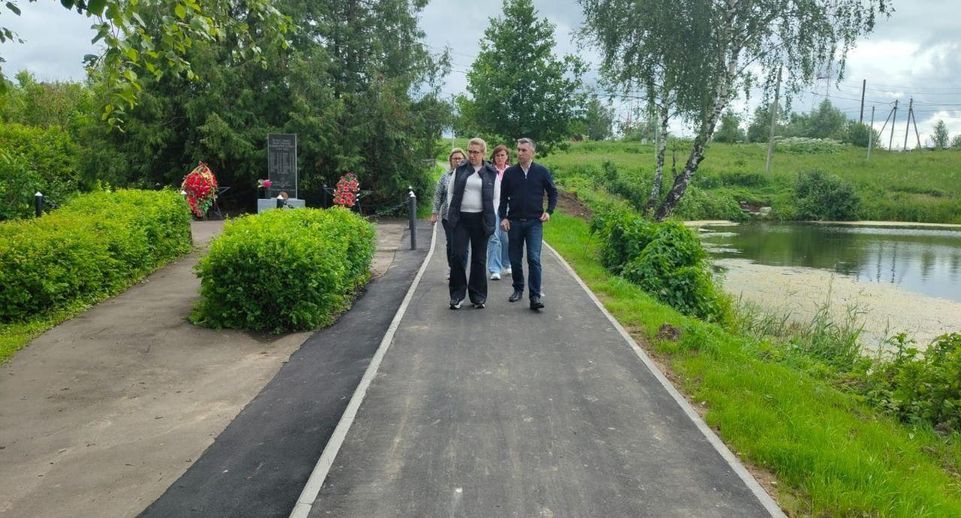 Благоустройство «народной тропы» завершили в деревне Стрелино