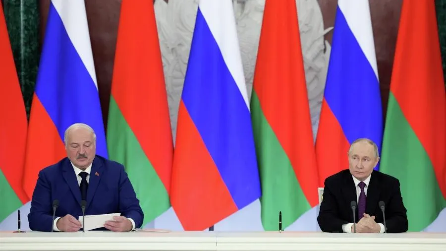 Путин и Лукашенко проводят пресс-конференцию после подписания документов