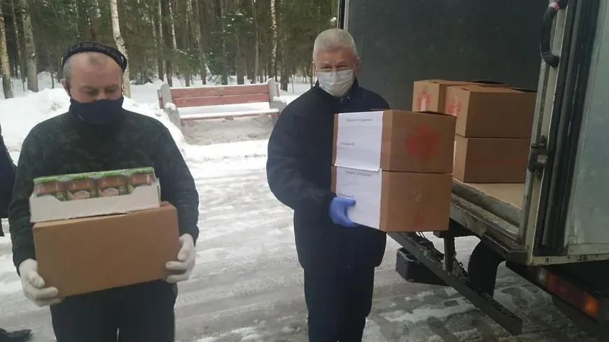 В Подольске врачей инфекционной Covid‑больницы и волонтеров обеспечили горячим питанием
