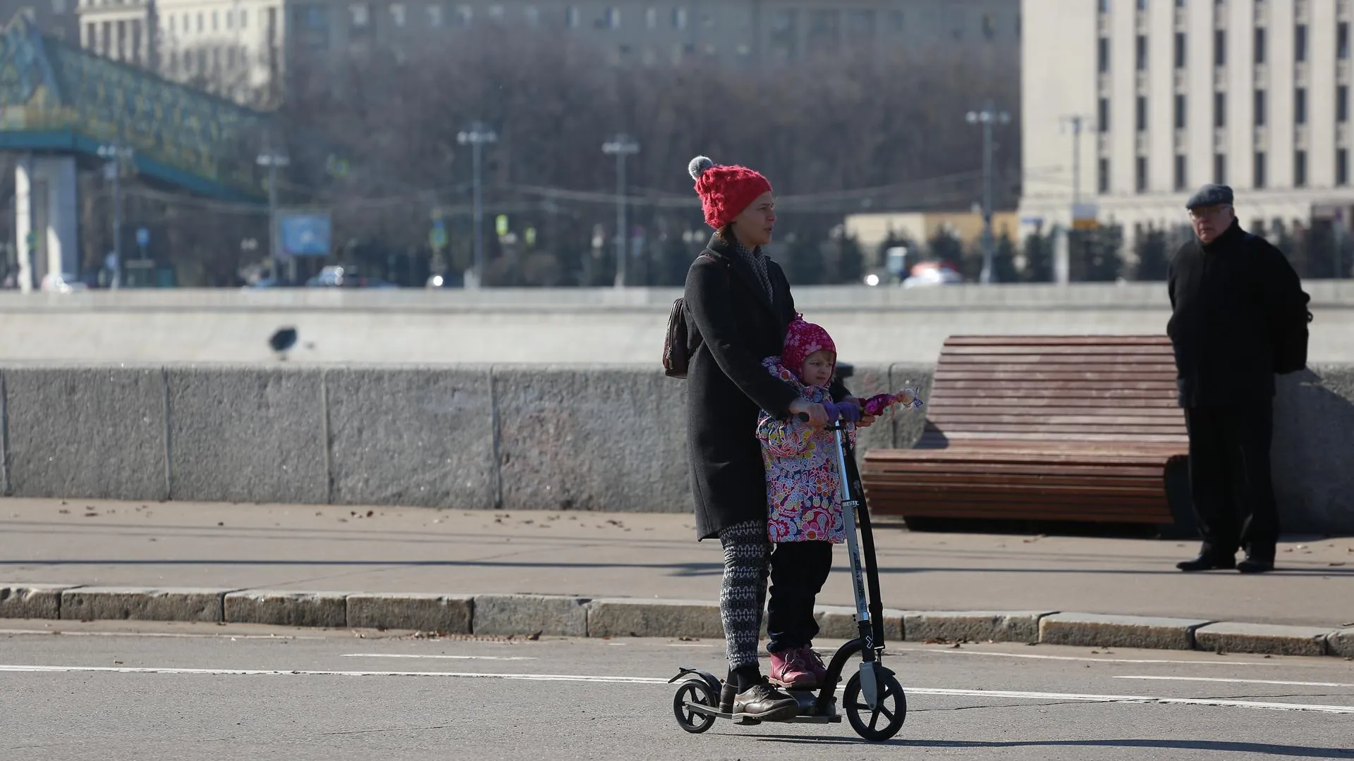 Снег в Москве растает не раньше второй половины апреля