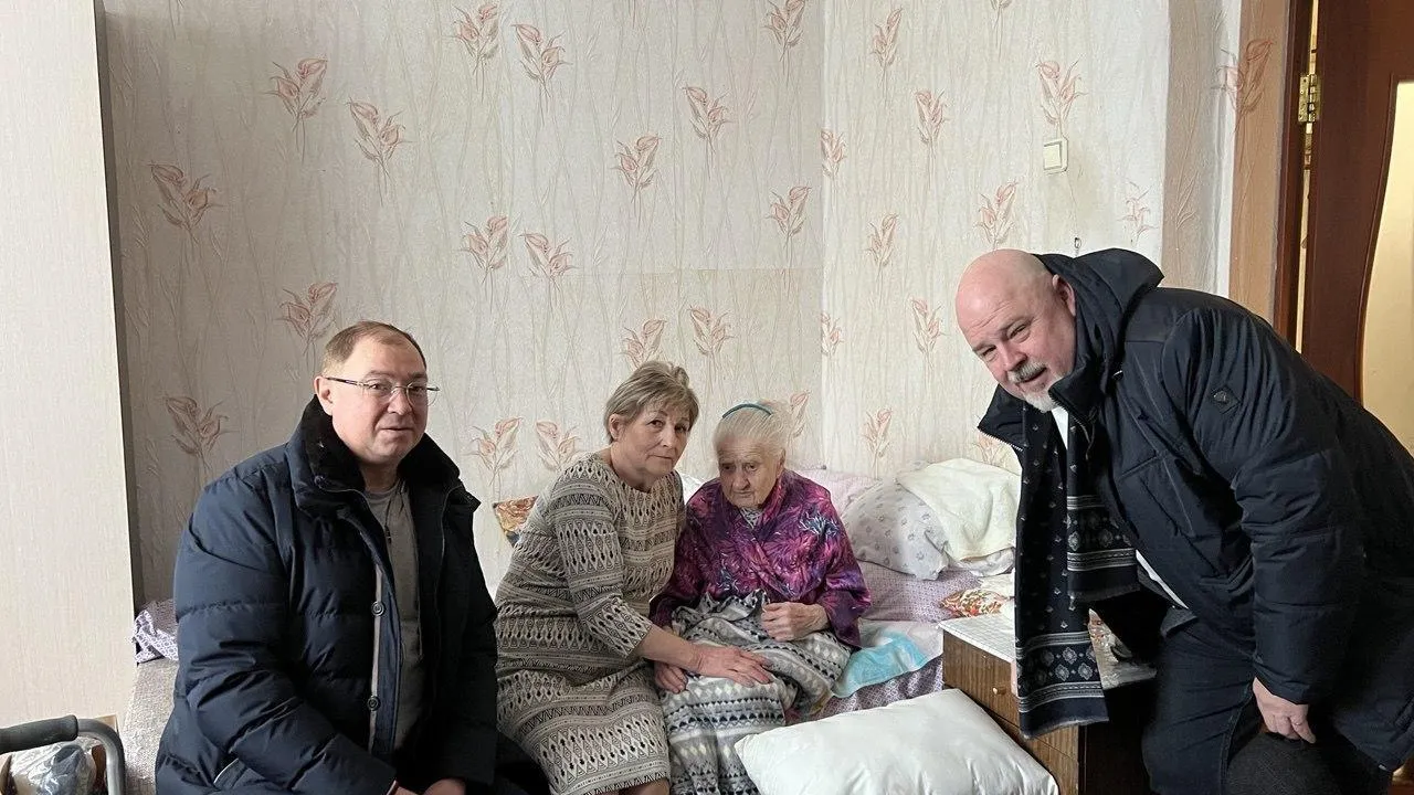 В Богородском округе устранили засор канализации в доме столетней жительницы