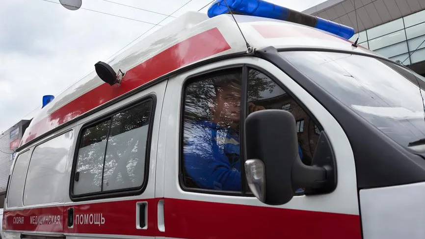 Две башкирские школьницы отравились в туалете таблетками