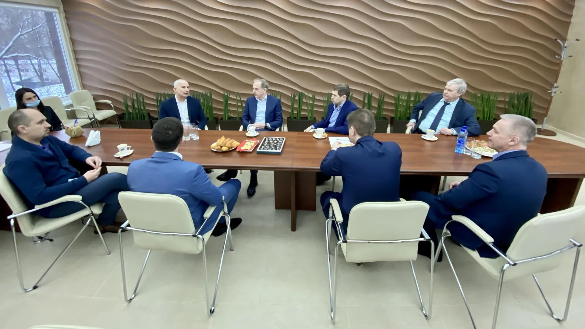Около 175 человек работают на фабрике кофе в Люберцах