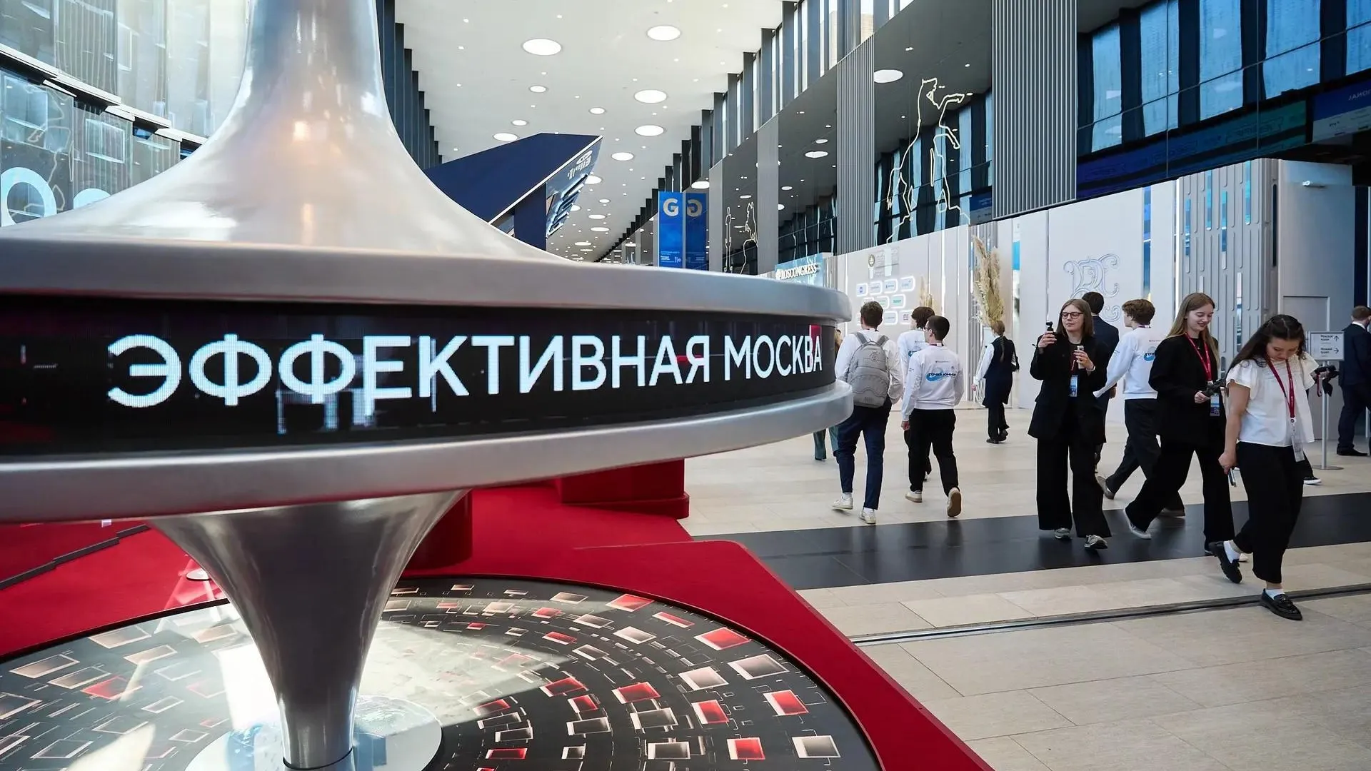 На ПМЭФ заработала московская площадка для развития производительности труда